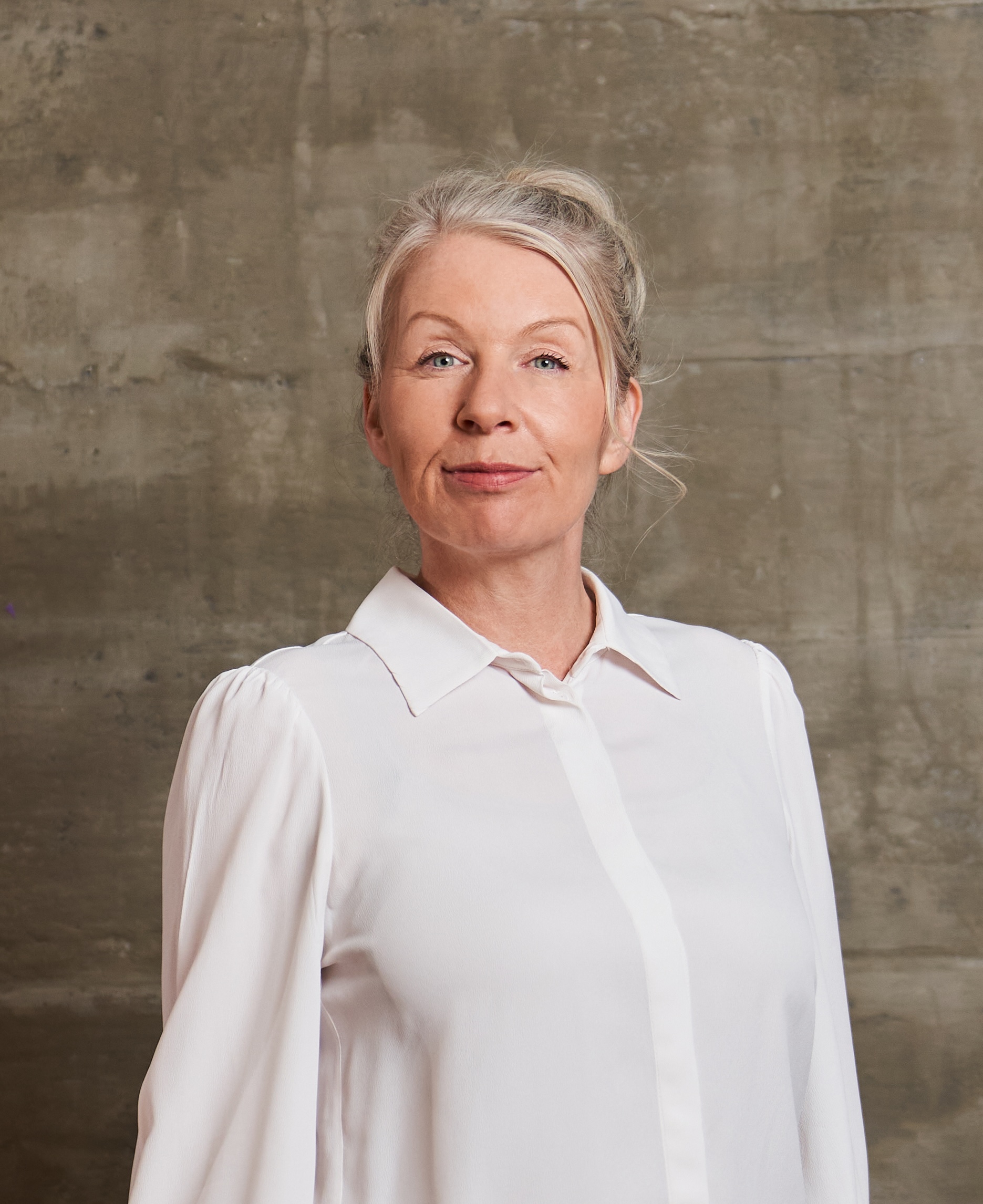 Nadine Riedel - New Leadership - mobil